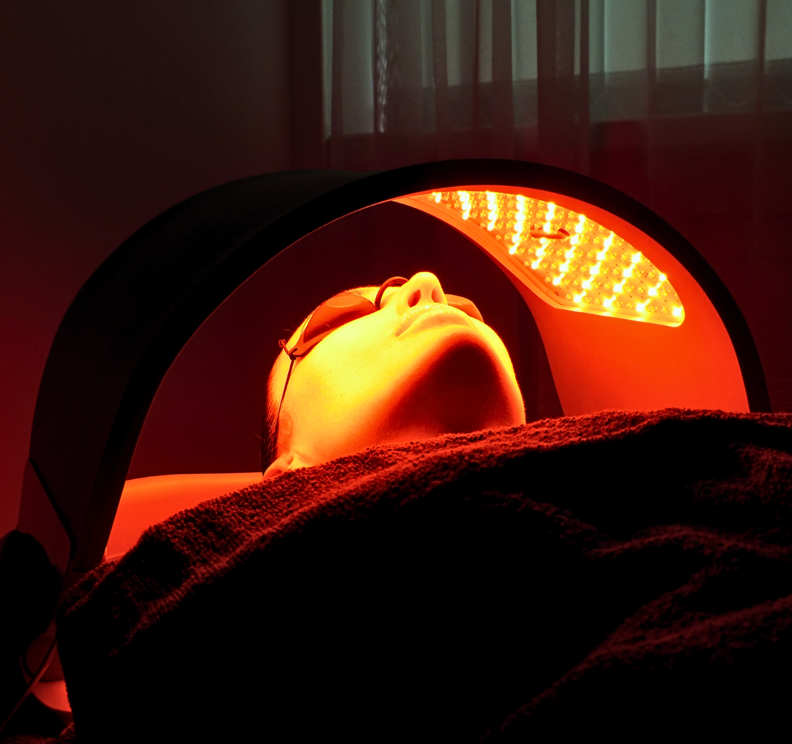 Dermalux MD light therapy